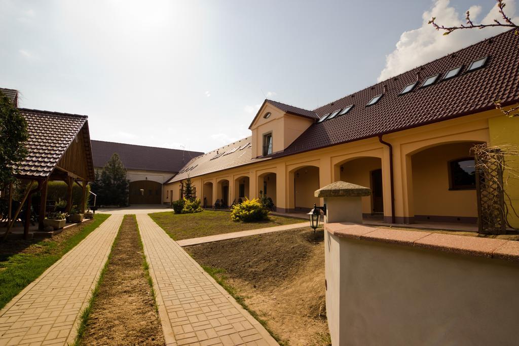 Penzion Bednářův dvůr Bohusice Exterior foto