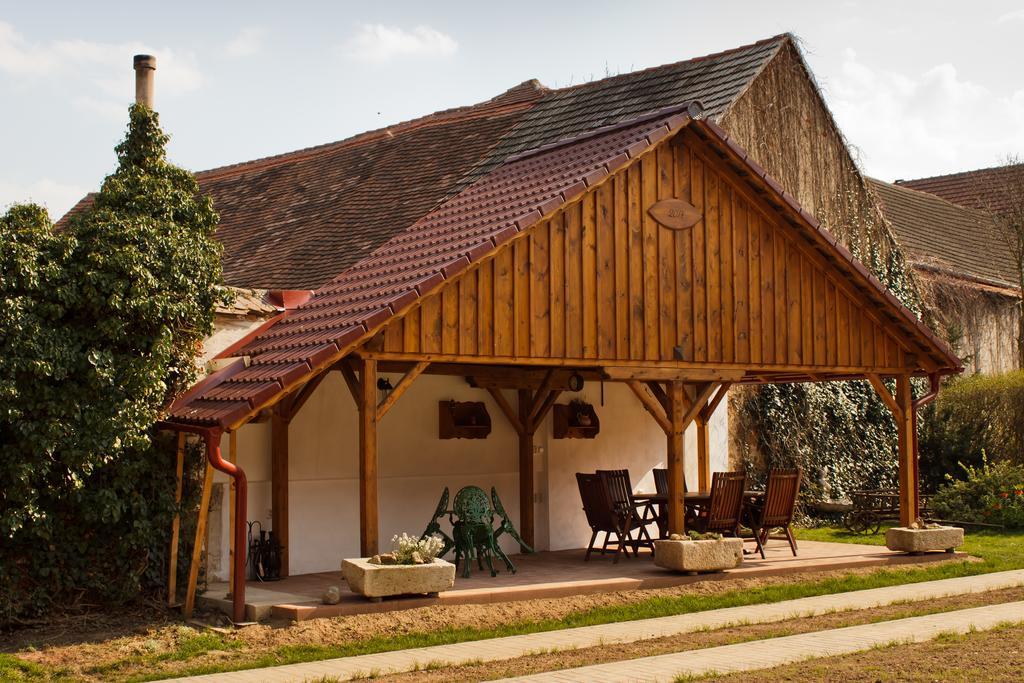 Penzion Bednářův dvůr Bohusice Exterior foto